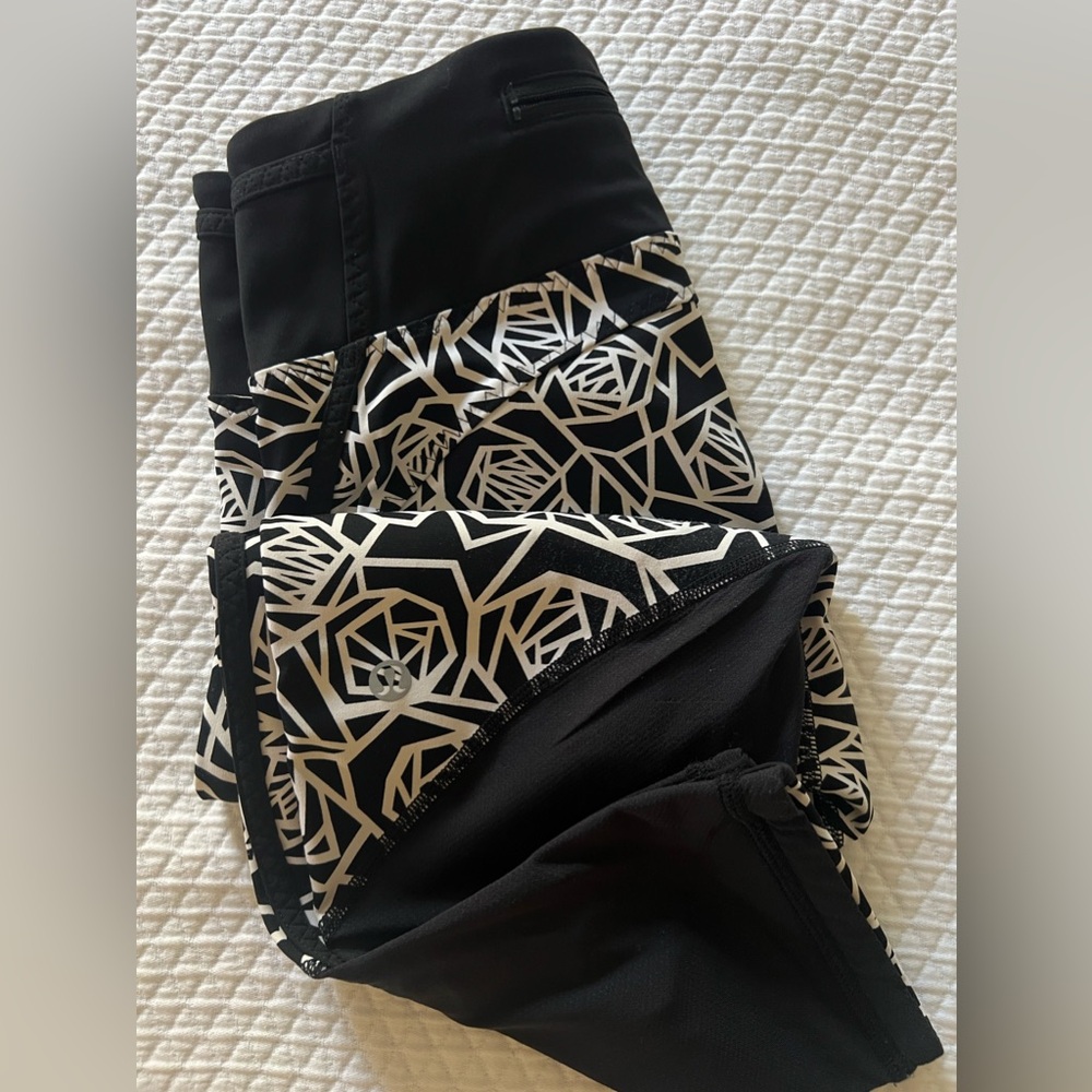 Lulu Lemon leggings